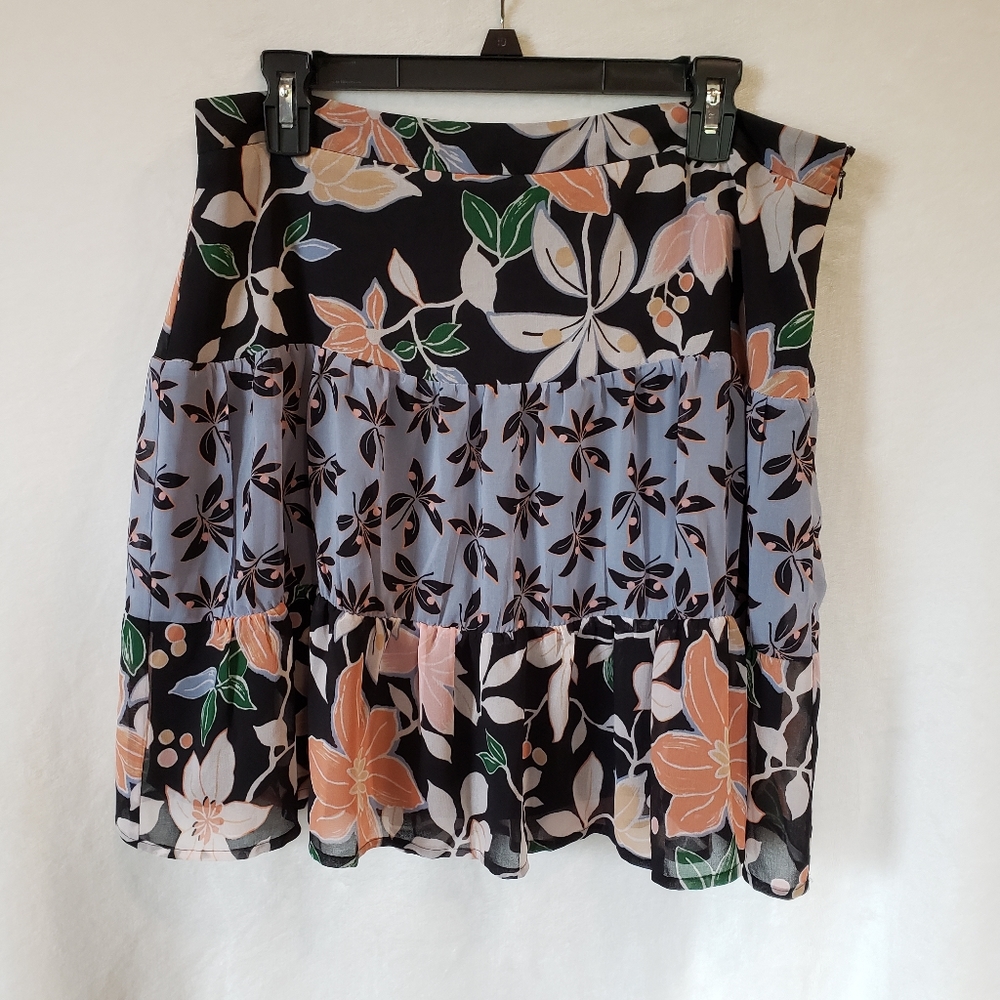 Loft women's flouncy skirt